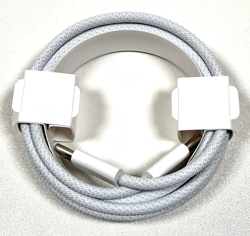 Apple USB-C to USB-C Cable 60W 1.5m MacBook Neo iPad iPhone Genuine OEM Original
