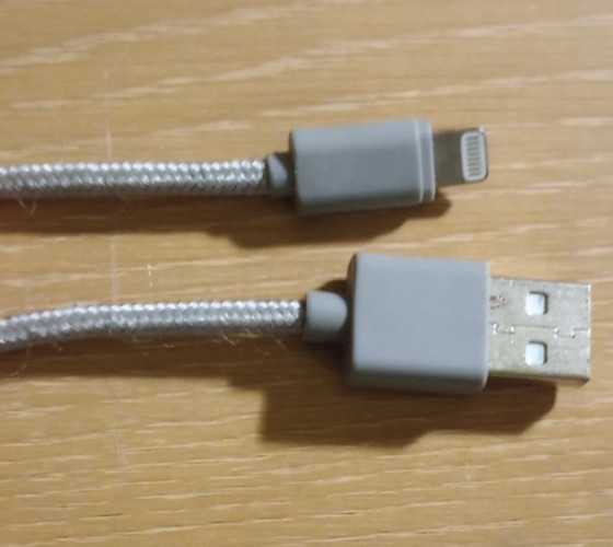 Universal Apple MFi Certified 9 foot USB cable