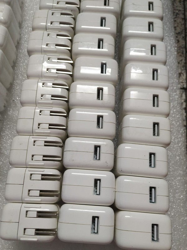 Lot 47 OEM Apple 12W Single USB Wall Chargers Power Adapters A1401/A2167 gallery