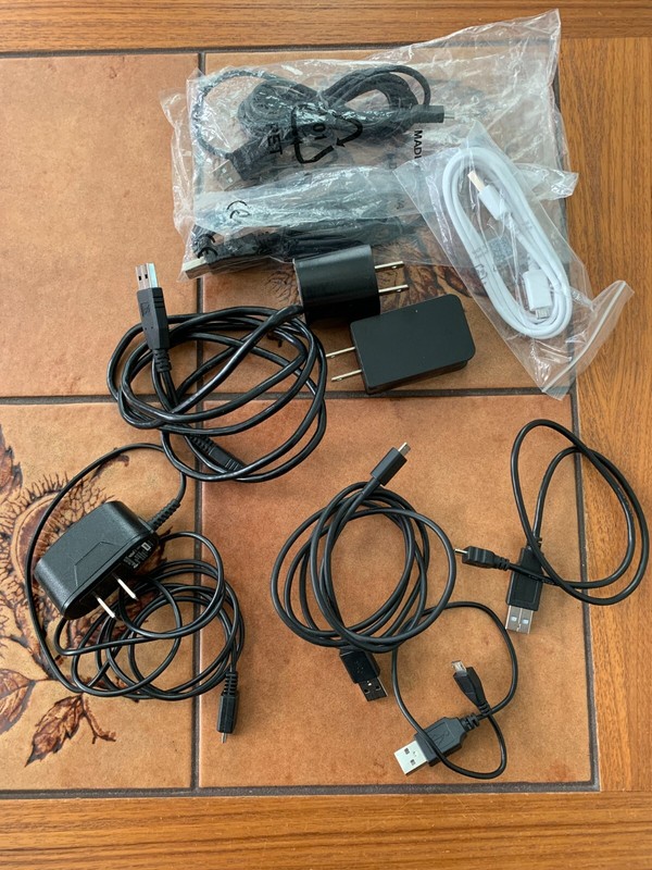 Mixed Lot Samsung Chargers Wall Charger Adapters & Cables Cords Lot of 9