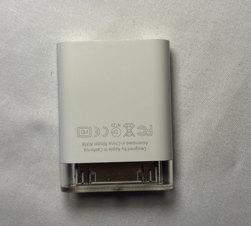 Apple OEM 30-Pin to USB Camera Adapter iPad iPhone Dock Connector White A1358 gallery