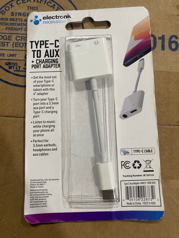 2 USB C to Aux 3.5mm brand new (2 items 1 price) gallery
