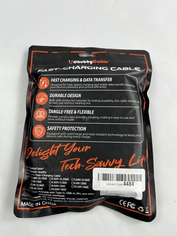 Chubby Cable Fast Charging Cable 240 W Max gallery
