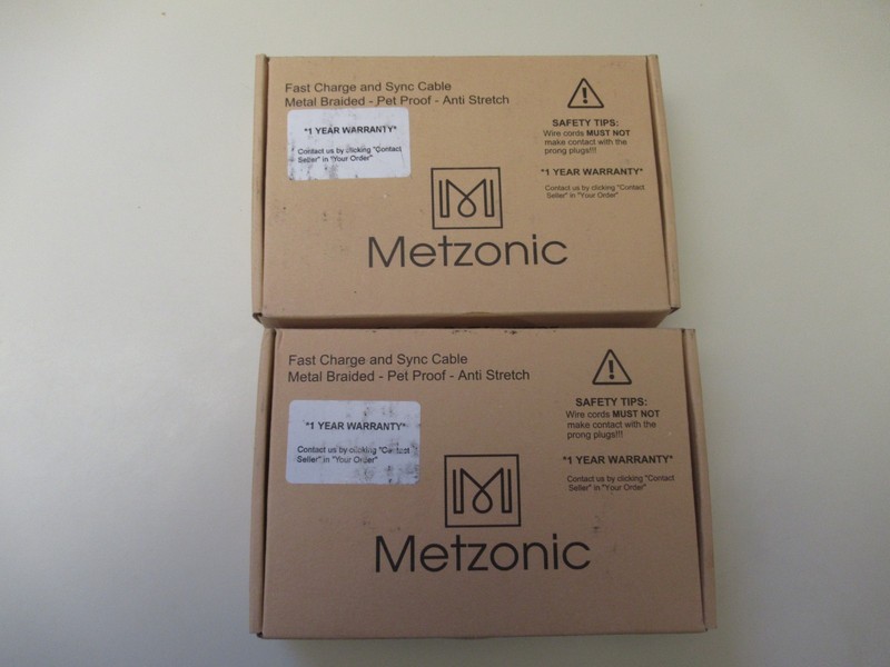 Pair of METZONIC USB Charge and Sync Cable X003SV6T7H