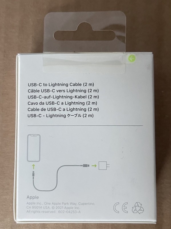 Apple 2M USB-C to Lightning Cable gallery