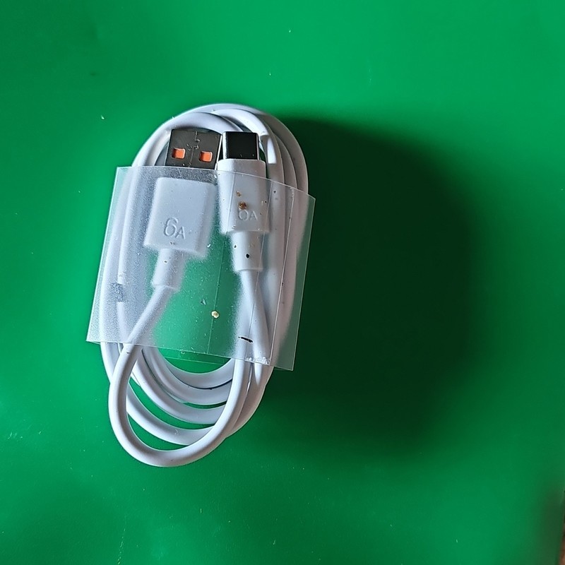White Less than 10ft USB-C Fast Charge Charging & Data Sync Cable Universal