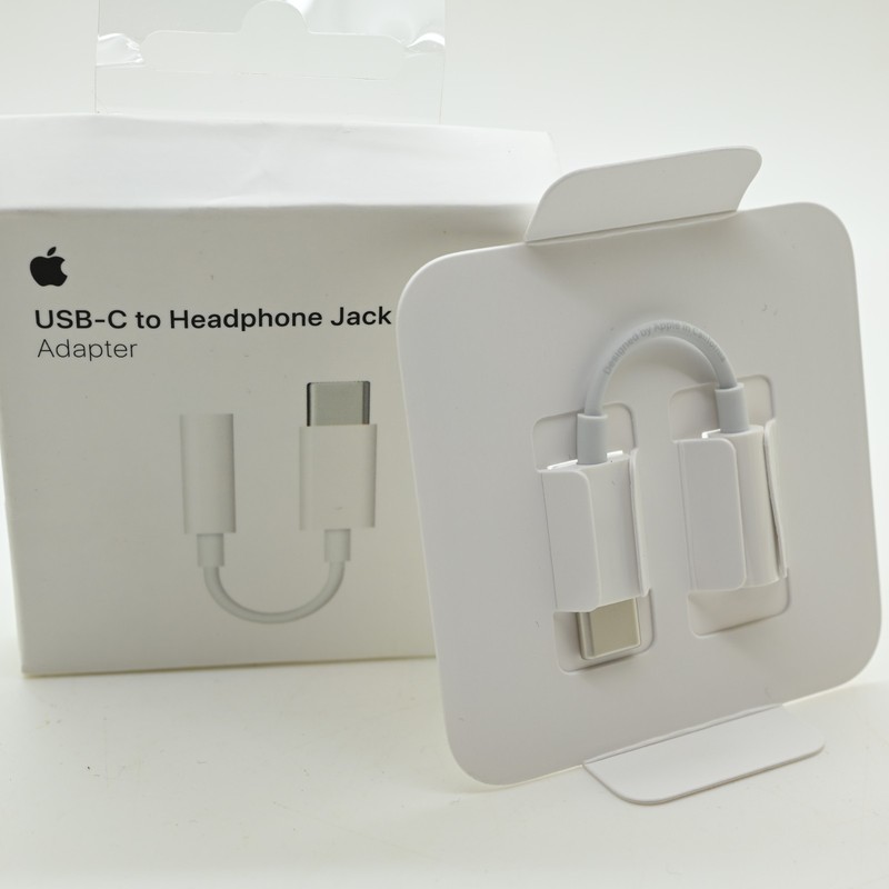 Apple MU7E2AM/A USB-C to 3.5 mm Headphone Jack Adapter