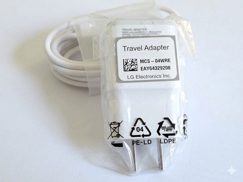 NEW Original LG White 1.8Amp Wall Charger + Micro USB Data Sync Cable