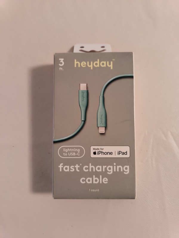 3’ heyday Lighting to USB-C Round Cable