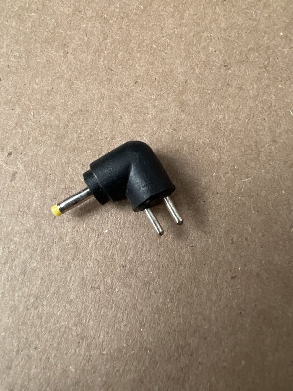 Right Angle DC Power Plug Adapter 5.5mm x 2.1mm to EU 2-Pin Male