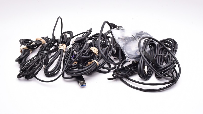 Lot of 25 USB C Cables for Tablets Cameras Phones (#T2120)