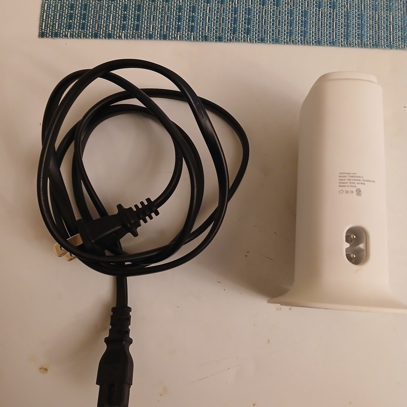 MyCharge Power Hub 5 Port USB Tower gallery