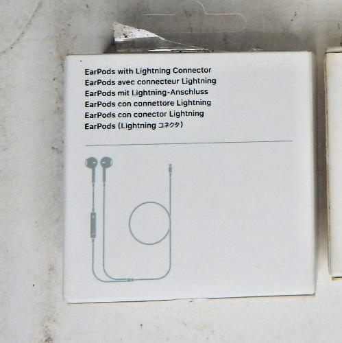 Lot of 3- Apple Earpods Cord, Lightning to Headphone Jack, USB Adapter ALL NEW gallery