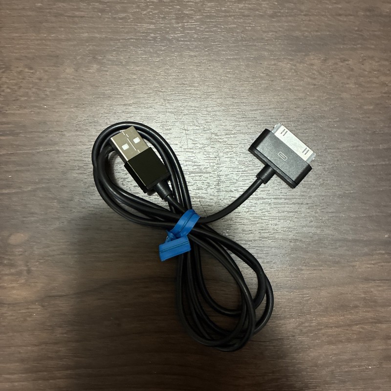 For Apple iPhone iPad iPod 30 pin to USB-A Cable