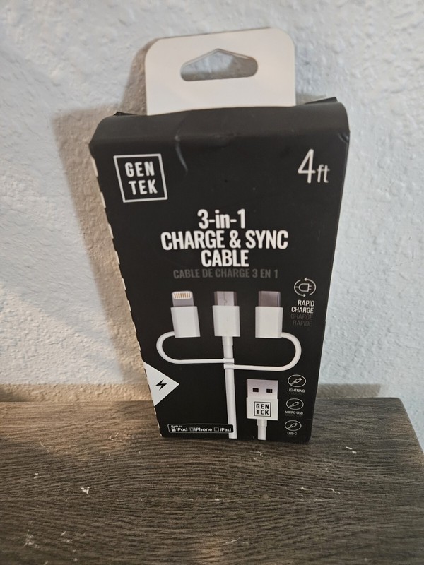 Gen Tek 3-in-1 Charge & Sync Cable 4ft gallery