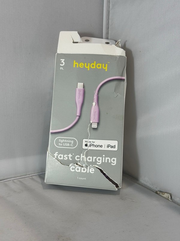 Heyday 3′ Lightening To USB-C Fast Charging Cable Made For iPhone iPad, Lavender