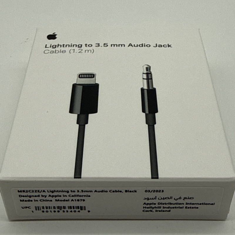 GENUINE APPLE LIGHTNING TO 3.5MM AUDIO JACK CABLE ADAPTER - BLACK A1879 gallery