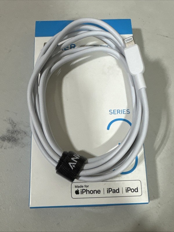 Anker Series 3 USB-C To Lightning 6ft Cable A81A2021 MFi Certified Bin A10 R1 gallery