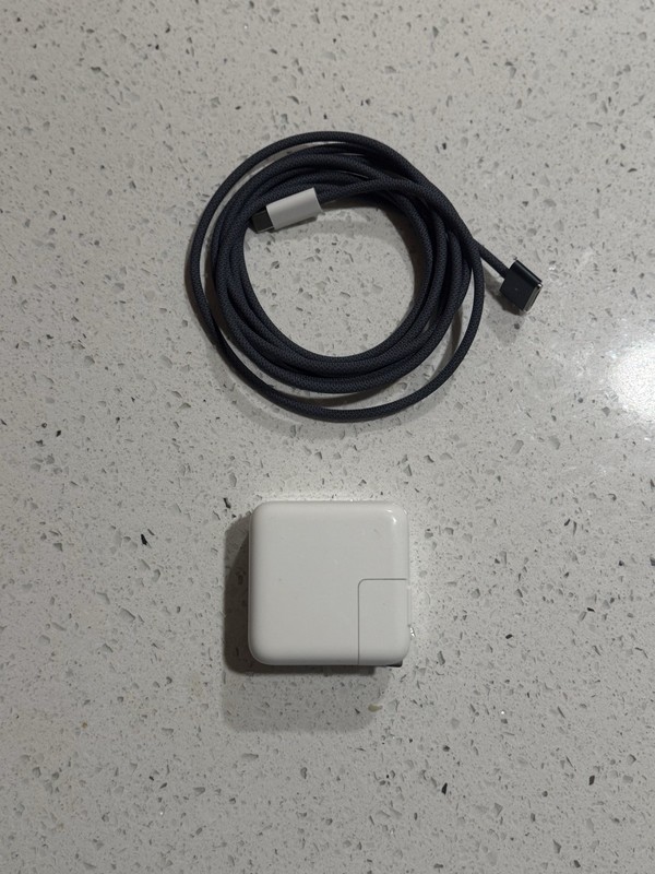 Apple USB-C to MagSafe 3 Charging Cable 6.6′ (2m) Grey MLYV3AM/A With Adapter