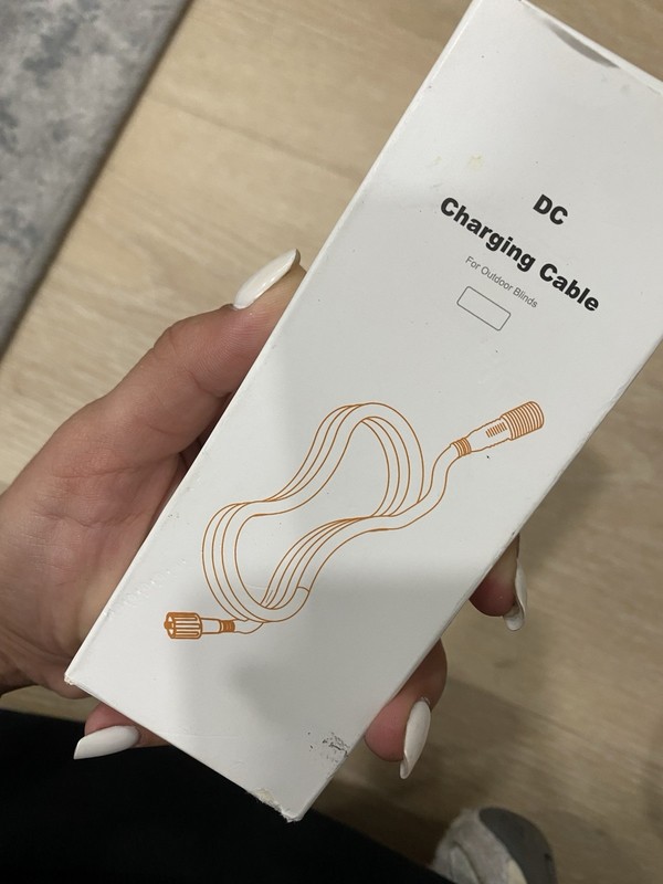 TYPE DC CHARGING CABLE FOR OUTDOOR BLINDS
