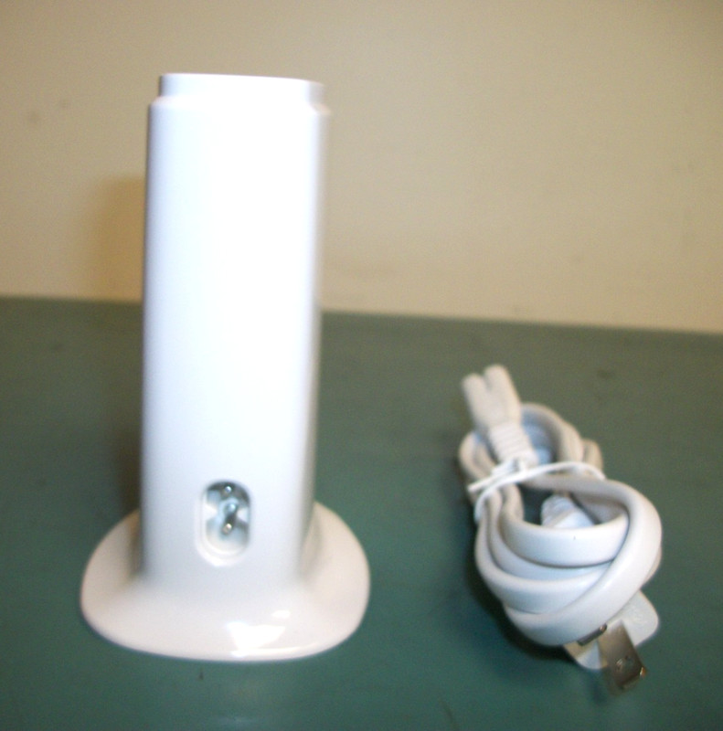 INTERTEK MF-05004000 5 USB Port AC/DC Power Charger. NEW No Box. gallery