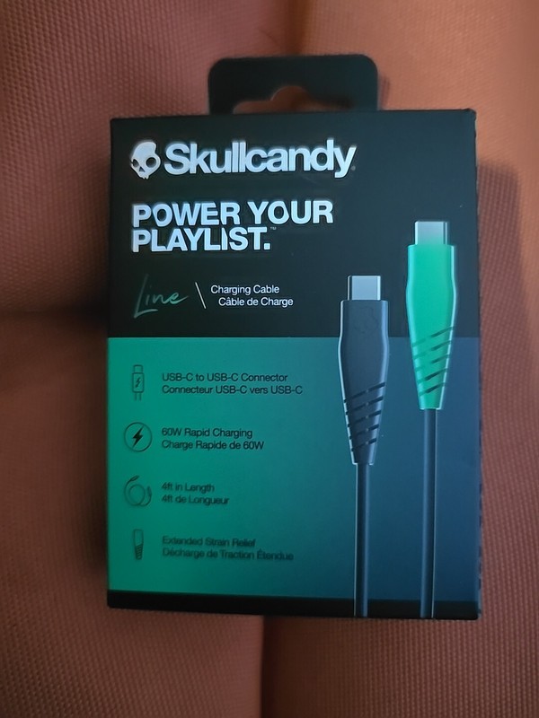 SKULLCANDY USB C to USB C CHARGING CABLE DURABLE RAPID CHARGING 4ft. 60W. NIB gallery
