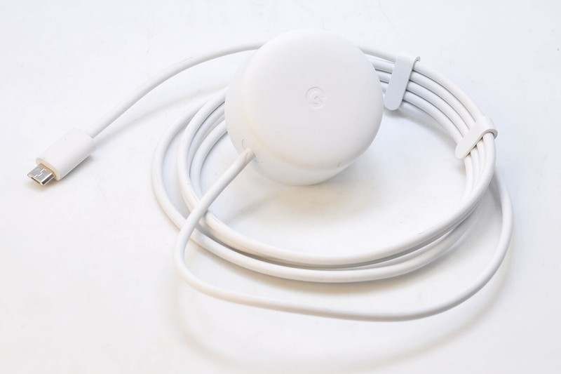 Google 5V1.8A W17-009N1A Micro USB Interface Bluetooth Speaker Power Charger
