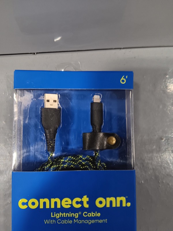 CONNECT ONN CABLE 6' lightning cable "MFI-CERTIFIED" gallery