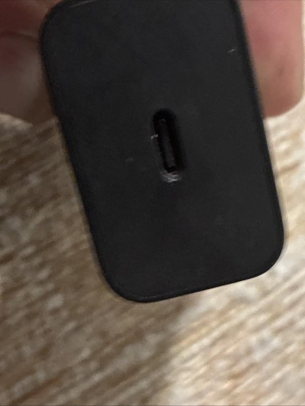Samsung Super Fast Charging Adapter And Charging Cable gallery