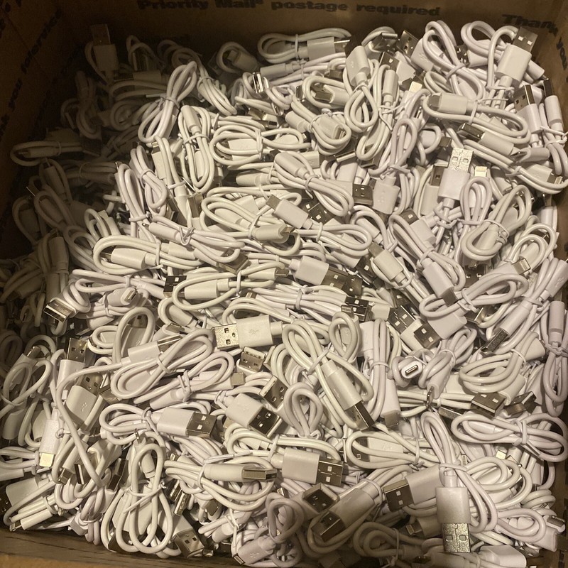 QTY 100, 1ft Short charging only USB Cable For iPhone 6,7,8,X,XS,XR,11,12,13