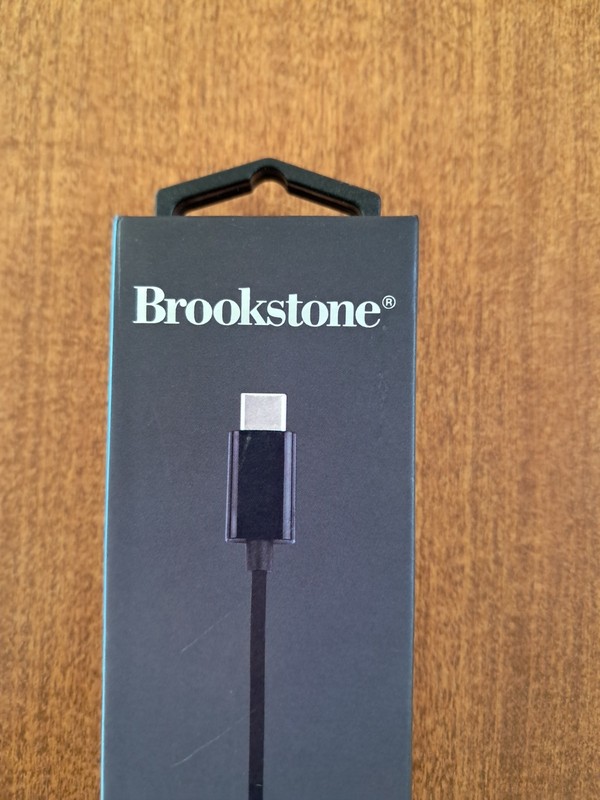 New Brookstone Aux 3.5 MM To Type C Adapter 6 Inch Elecrronics Phone gallery