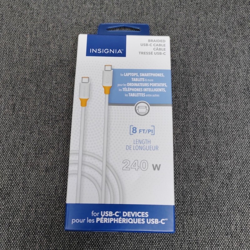 Insignia 2.5m (8 ft) Braided USB-C to USB-C 240W Charge Cable NS-PC3CC8W23-C