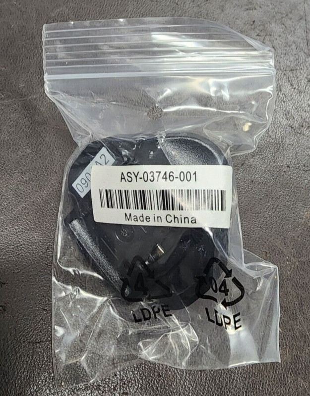 Blackberry ASY-03746-001 UK Outlet Adapter Clip Plug