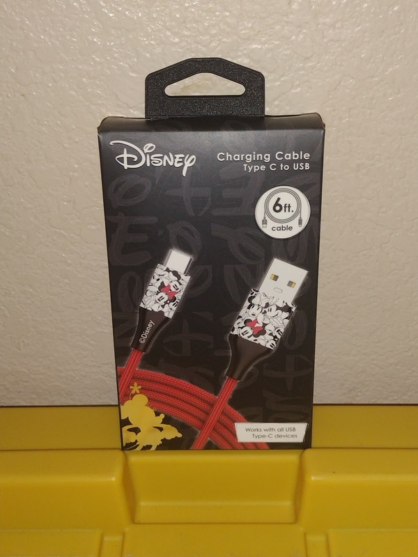 DISNEY MINNIE MOUSE TYPE C CHARGING CABLE 6 FT. MINNIE MOUSE CHARGING CABLE NEW