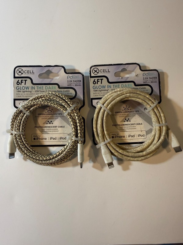 Lot of 2 X-Cell Hi-Vis Glow in the Dark USB-C to iPhone 6ft Cable 18W