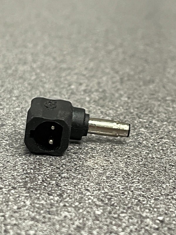 iGo Right Angle Adapter Tip #701 REV.A gallery