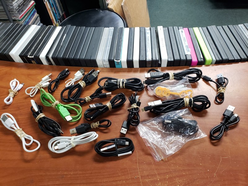 lot of 21 micro usb cables various length untested as-is gallery