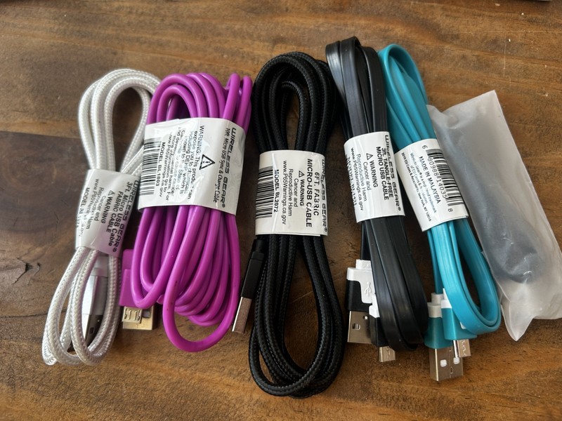 New Accessories Lot: Pixel Screen Protectors + Energizer 312/13 + USB/USB-C Cabl gallery