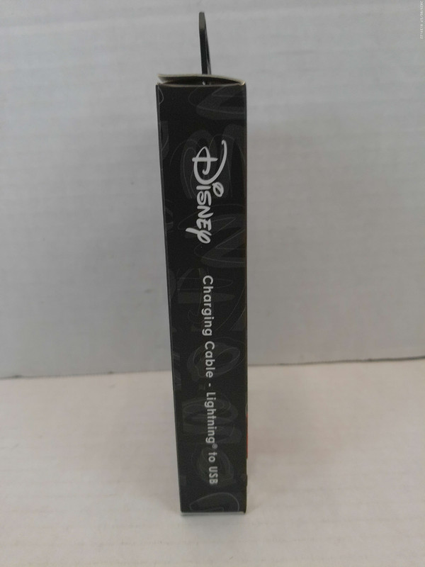 Disney Minnie Mouse 6' USB To Lighting Charging Cable Made For iPhone iPad gallery