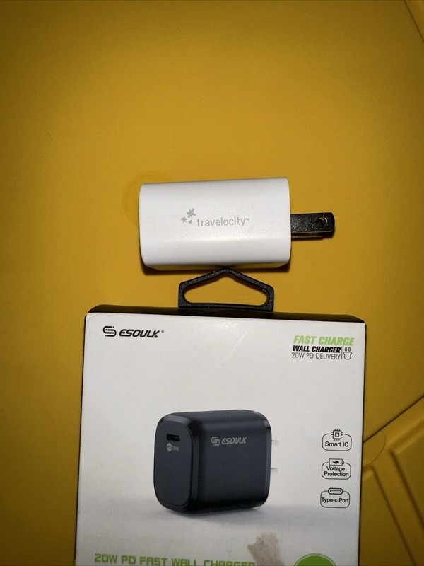 Apple Lightning to USB Cables With Plugs gallery