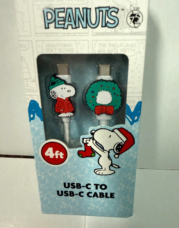 Peanuts Snoopy USB-C Cable 4ft Holiday 75th Anniversary Christmas Stocking New