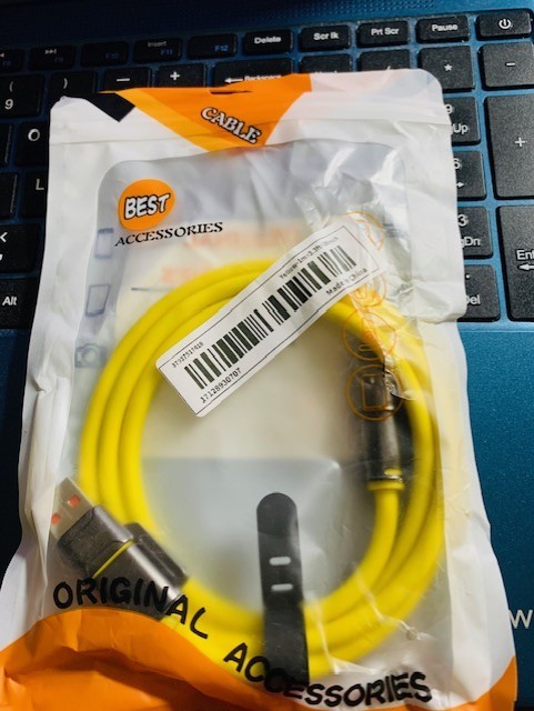 240W 4-in-1 USB C 3.3FT Fast Charging Cable For All Cell Phone yellow color