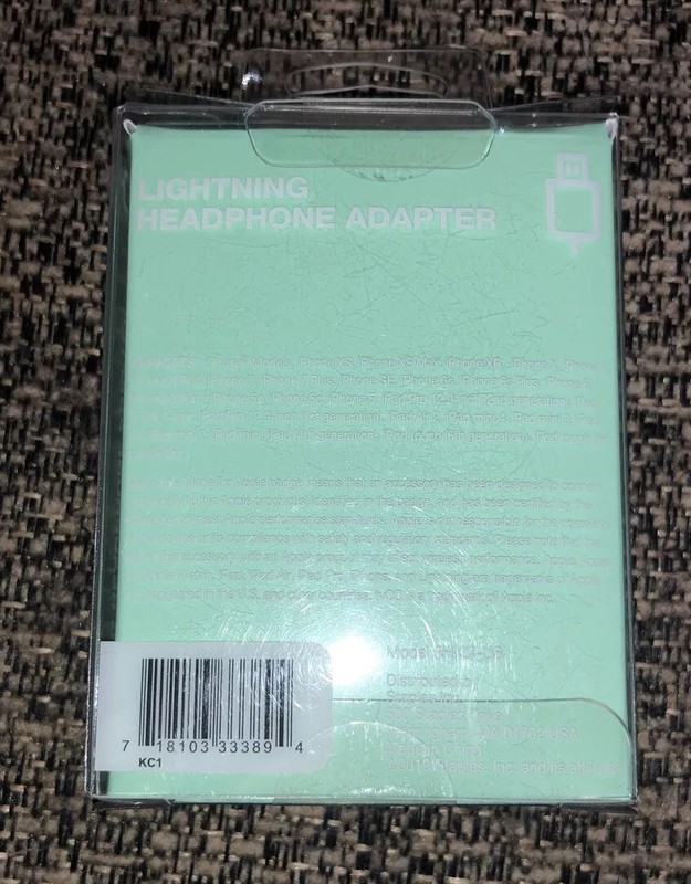 Staples Lightning Headphone Adapter gallery
