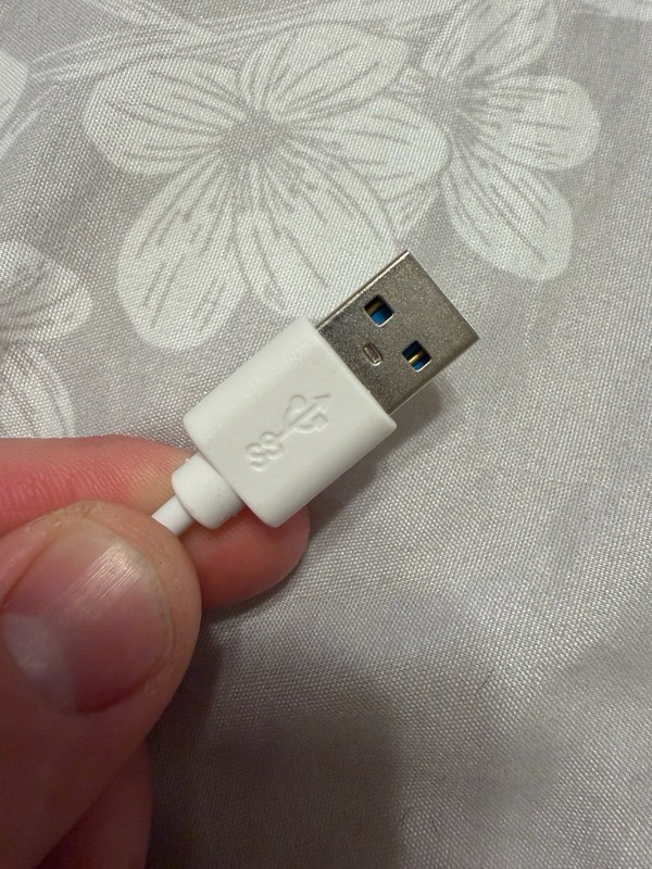 Used 6 Ft Usb C To USB A gallery