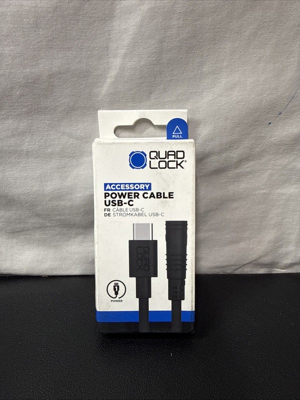 QUAD LOCK Cycle USB-C Power Cable• Brand New