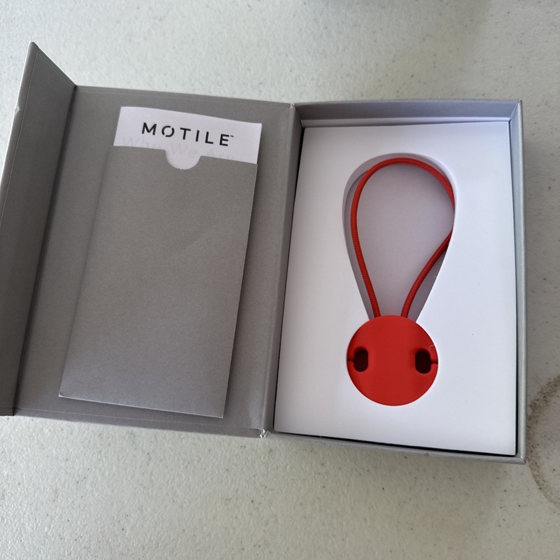Motile Sport Cord With Lightning Connection