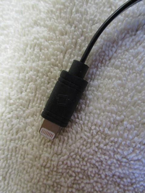 Cellet Retractable Micro-USB Cable – 3ft Charging and Sync Cable for I PHONE 13 gallery