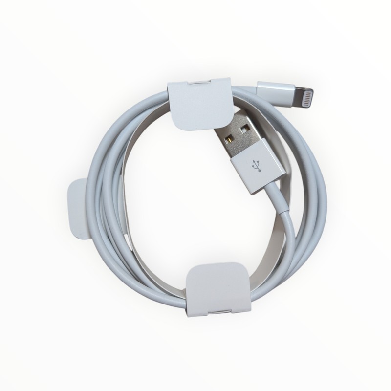 Oo8-Poly Apple MUQW3AM/A 3.3 Foot Lighting to USB Cable – White (Open Box)