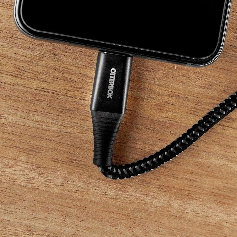 OtterBox Premium Pro Fast Charge USB-C to USB-C Car Charging Kit for Galaxy S24 gallery