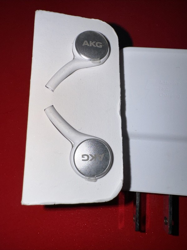 Original Samsung USB To Type C Cable, USB Block And Type C AKG Headphones gallery